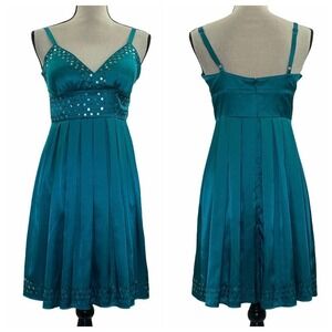 FOREVER 21 Teal Sleeveless Sequin Pleated Dress M